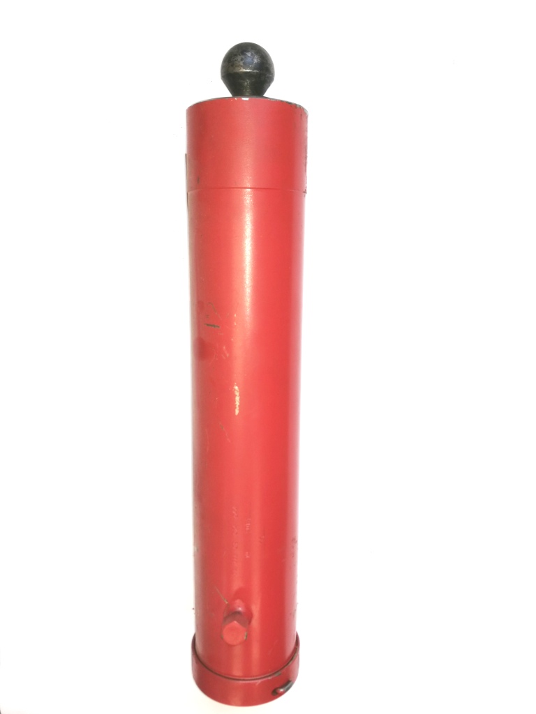 Hüdrosilinder 2PTS-4/KGC-140