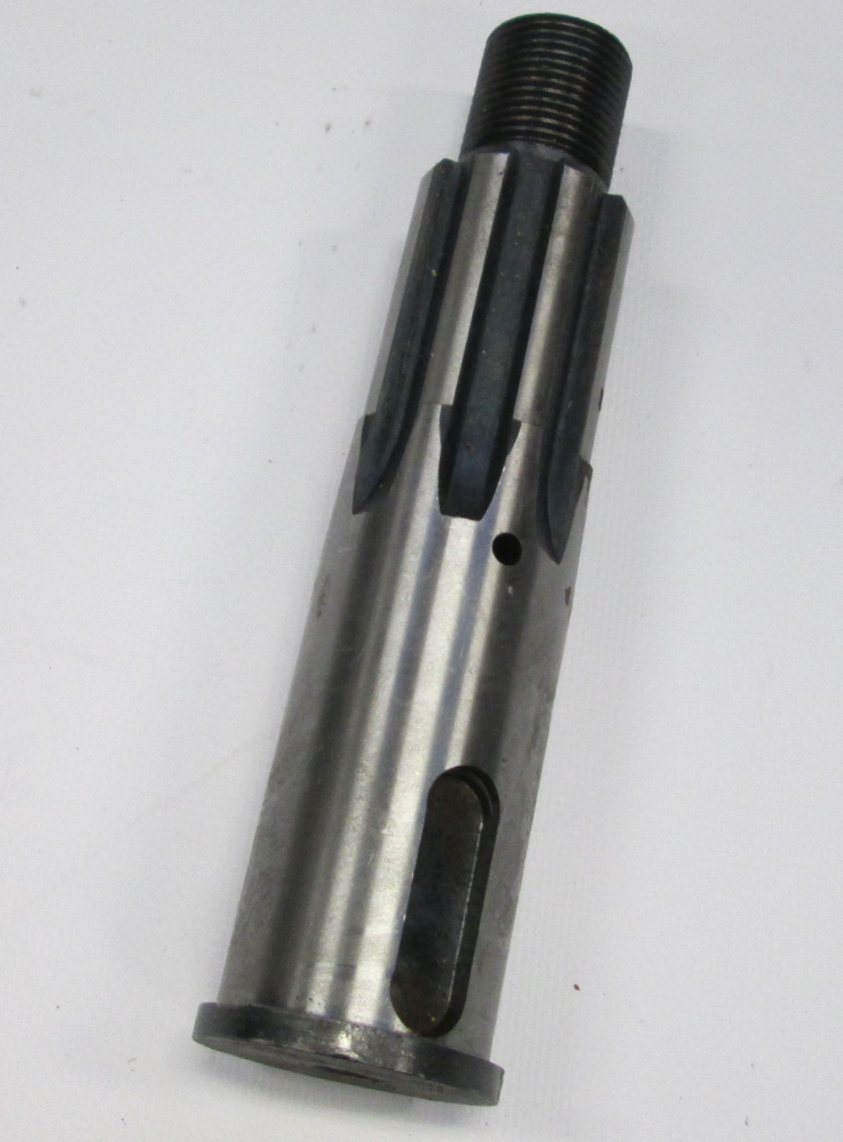 Võll lühike KRN 03.604 L-172mm
