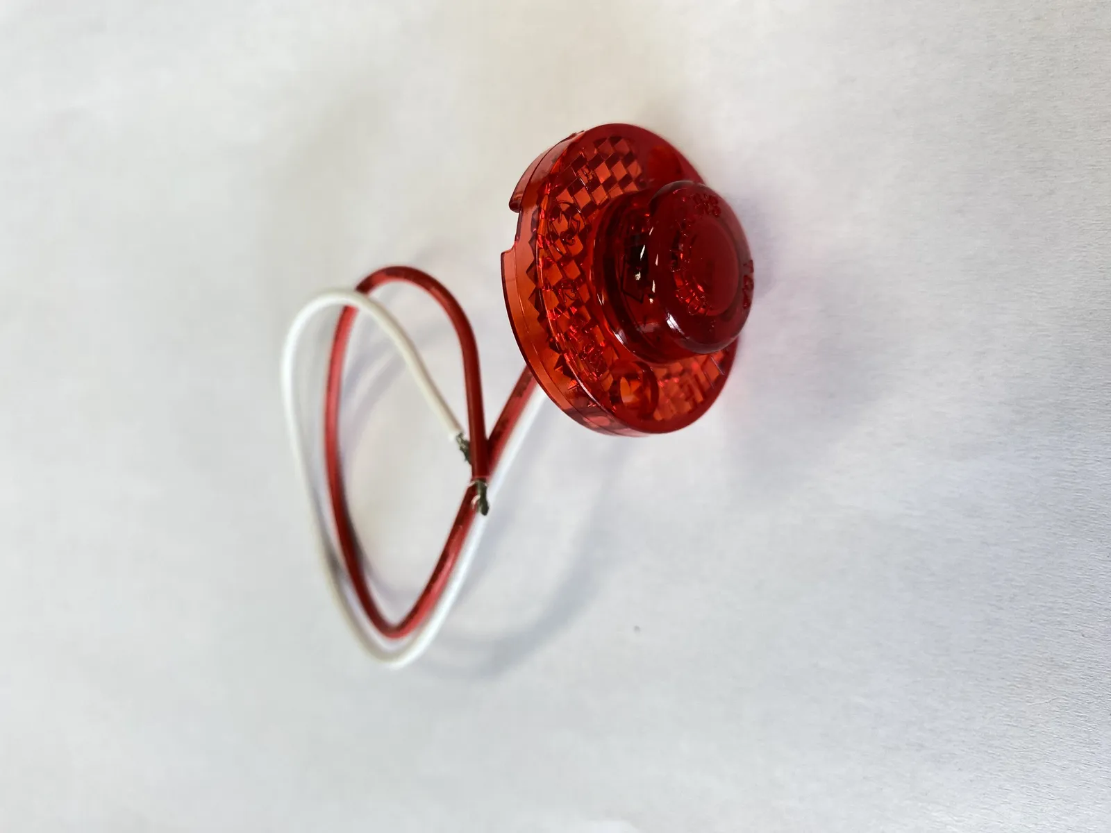 Küljetuli punane LED ¤30mm 12/24V