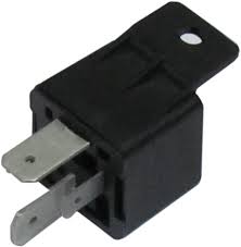 Relee 12V 50A 711.3747 (4klemmi)